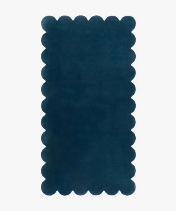 Aqualene Runner Rug Scalloped Edge