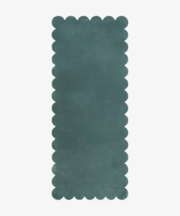 Tidefall Runner Rug Scalloped Edge