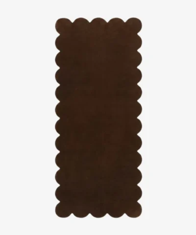 Walnut Crest Runner Rug Scalloped Edge