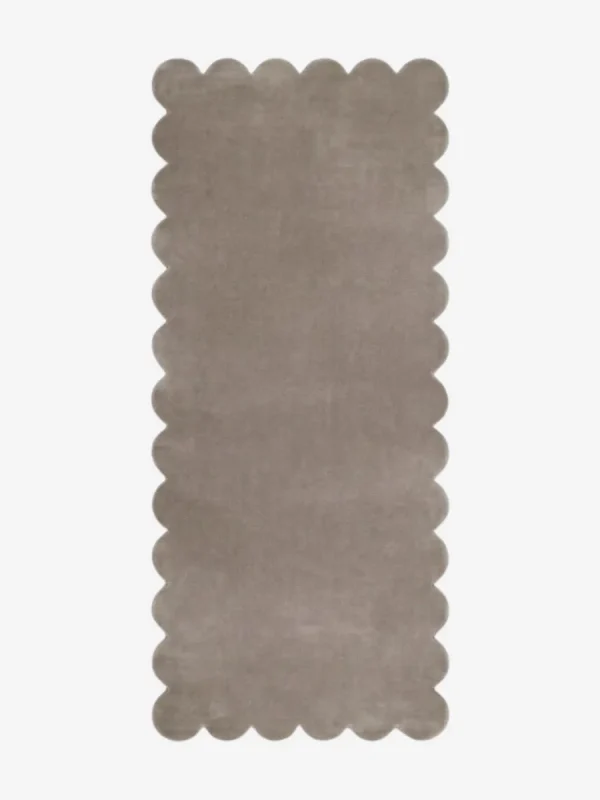 Drifstone Runner Rug Scalloped Edge