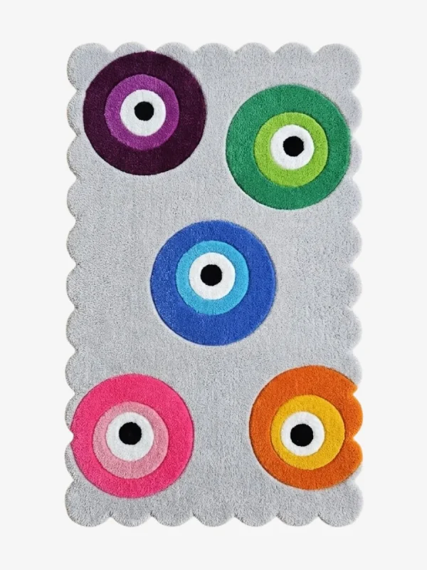 Silver Gypsy Eye Hand Tufted Wool Rug Flat Lay